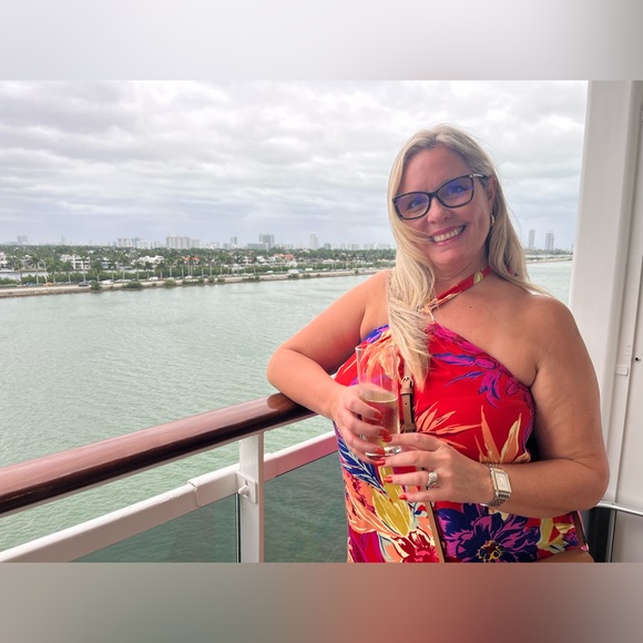 Meet your Posher, Barbara - Picture 1 of 1